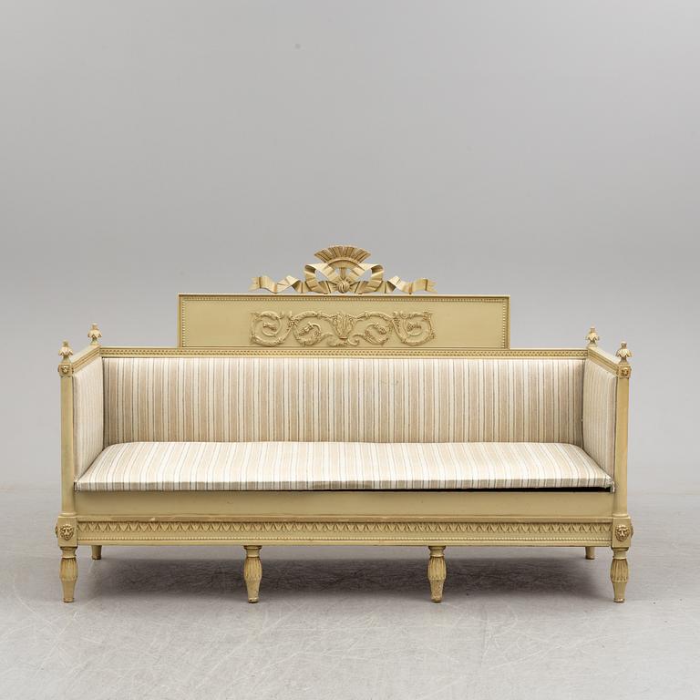 A Gustavian sofa, early 19th Century.