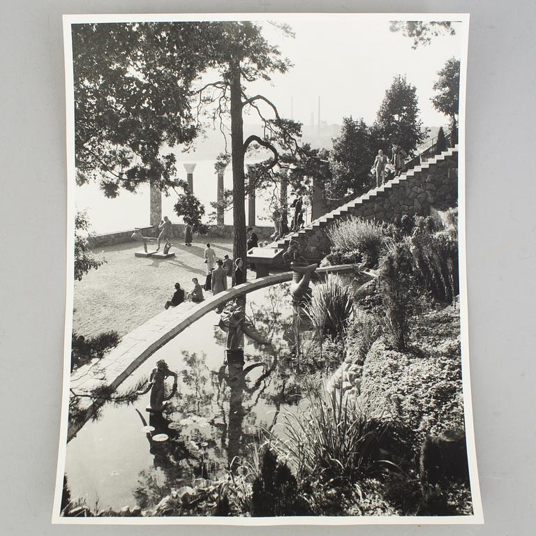 A 20th century collection of 58 vintage gelatin silver prints by Bengt Blom.