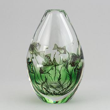 Edward Hald, vase, glass, "Fiskgraal", Orrefors.