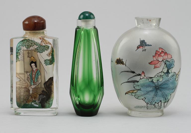 SNUSFLASKOR, 3 st, glas, orientaliska, 1900-tal.