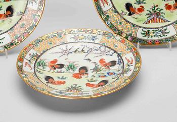 TALLRIKAR, 4 st, Kina, porslin. 1900-talets första hälft.