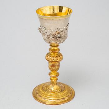 A Baroque-style 19th century communion cup.