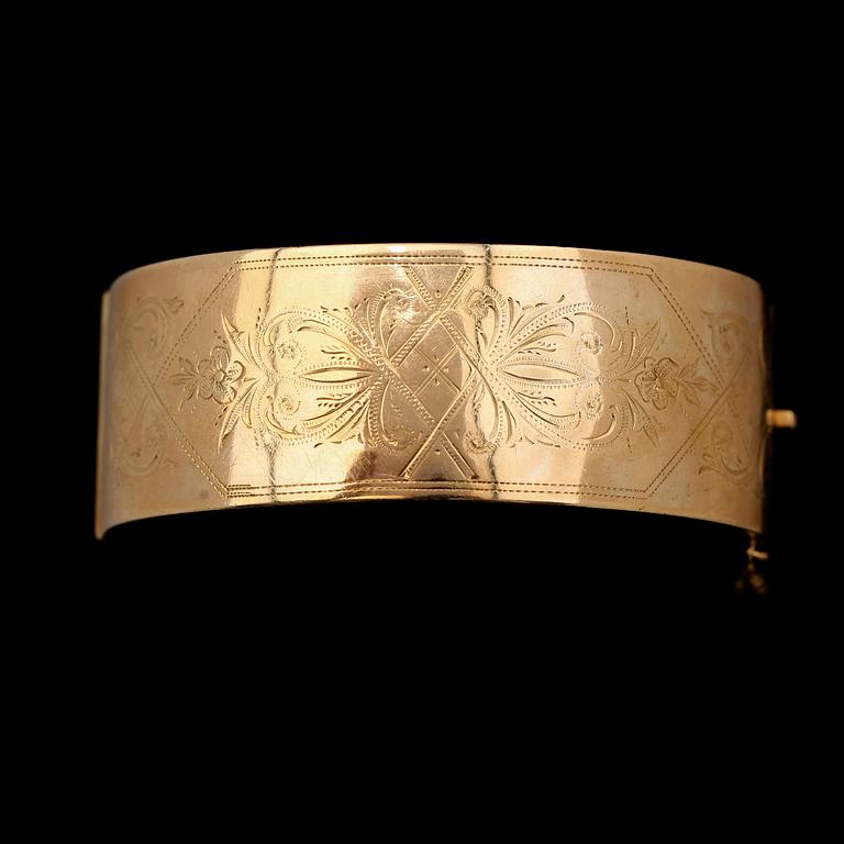 ARMBAND, 18K guld, svenska stämplar, 1885. Vikt ca 44 g.