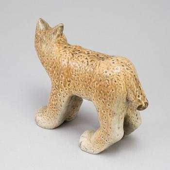 LISA LARSON, figurin i stengods, JIE Keramik, Hälsinglands landskapsdjur, i produktion 1990-1992.