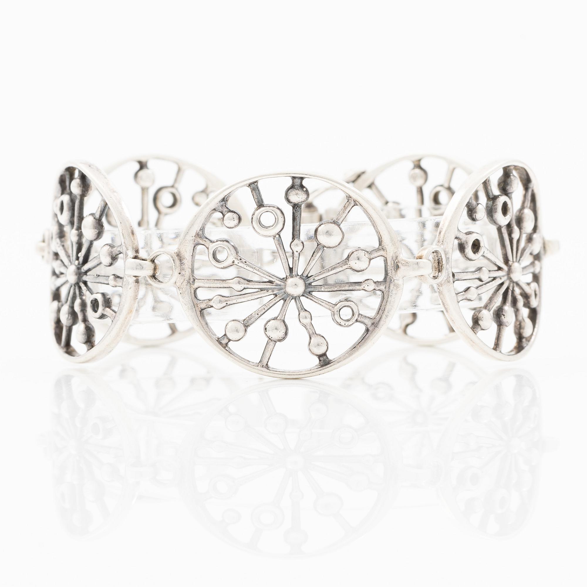 Jorma Laine, Bracelet, Jorma Laine, silver, Kultateollisuus Oy, Turku 1970.