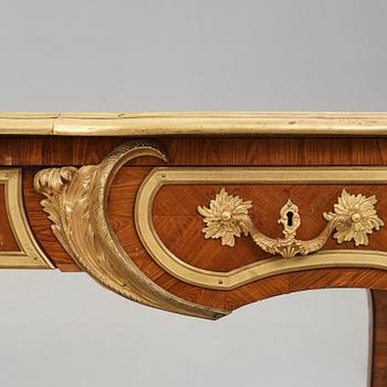 A Régence style, Ormolu - Mounted Bureau Plat, around year 1900.