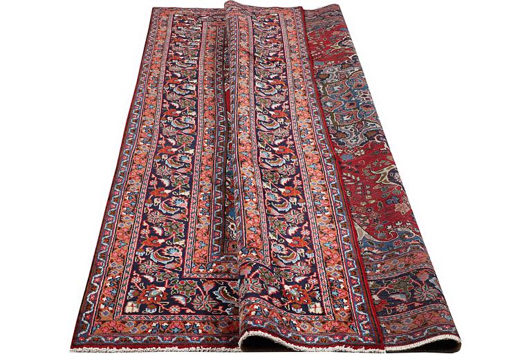 A Sabzewar carpet, c. 331 x 243 cm.