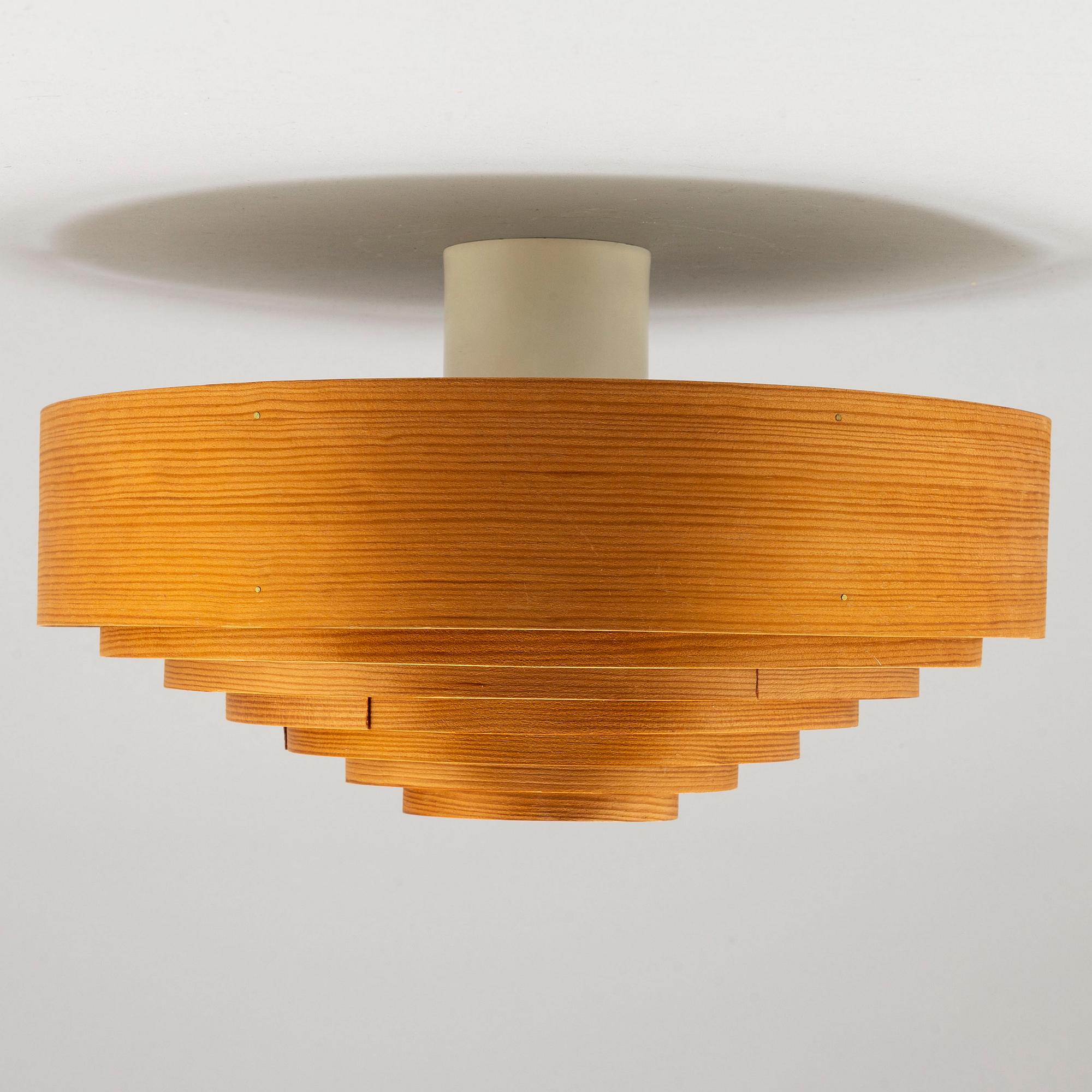 HANS-AGNE JAKOBSSON, a pinewood ceiling lamp, from AB Ellysett Markaryd, second half of the 20th century.