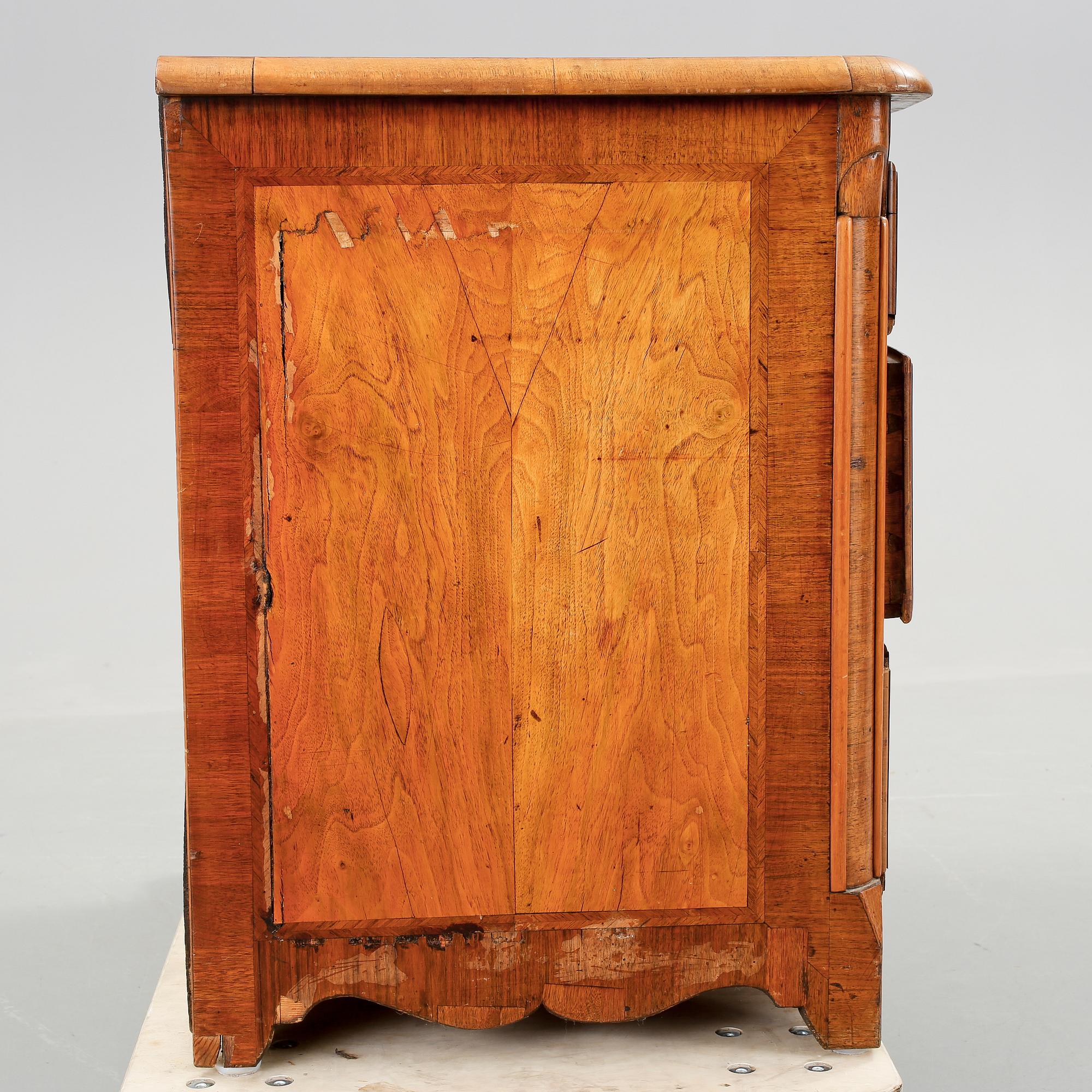 BYRÅ, senbarock, 1700-talets andra kvartal.