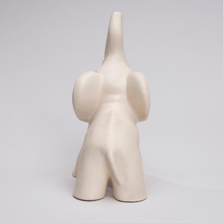 ELEFANT, keramik, Kupittaan Savi Oy, 1900-talets första hälft.