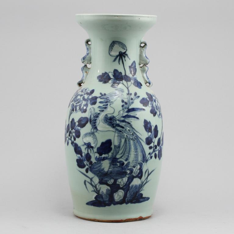 VAS, porslin, Kina, 1800/1900-tal.