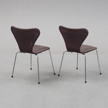 Arne Jacobsen, stolar, 10st, "Sjuan", Fritz Hansen, 1980.