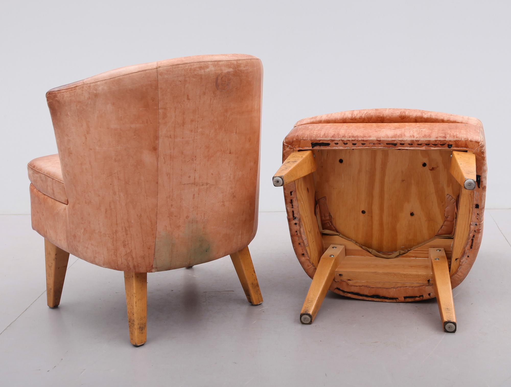 FÅTÖLJER, 1 par, 1900-talets andra hälft.