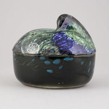 Dorrit Von Fieandt, a porcelain tureen, Arabia, 1980's.