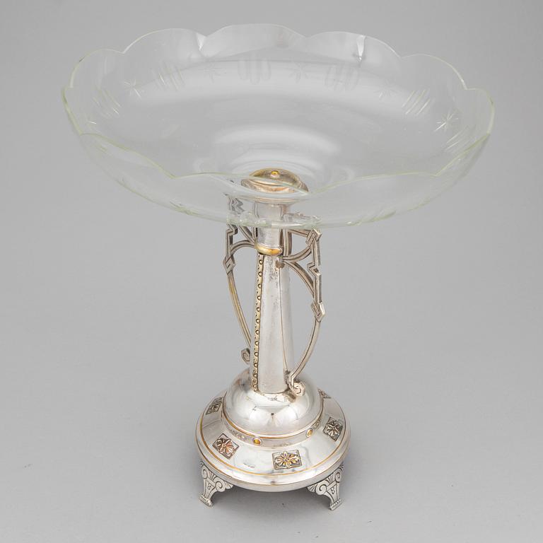 A jugend fruit stand in silver plate and cut glass by Axel Neuman, Södertälje, 1913-1918.