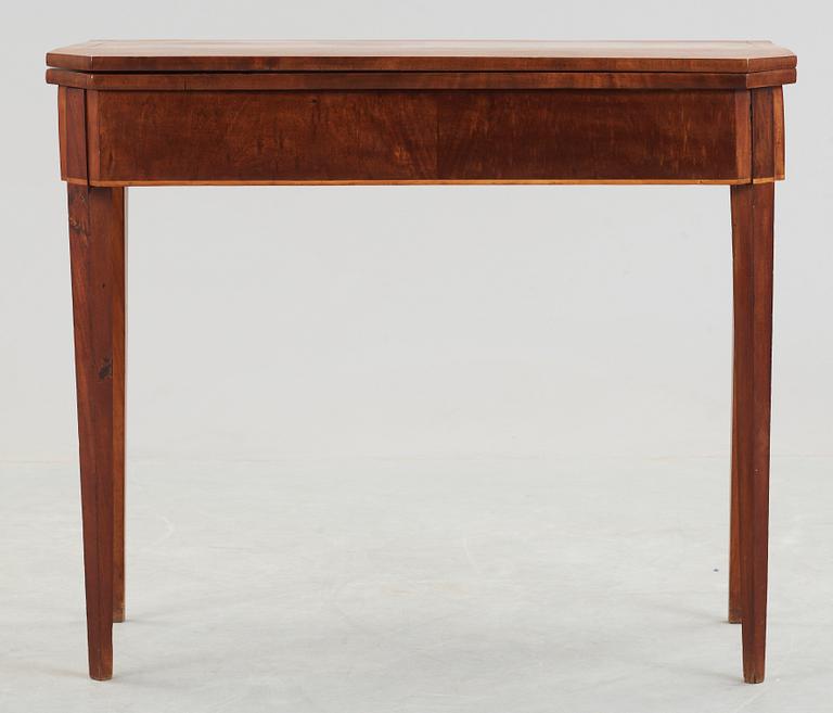 SPELBORD, sengustavianskt, omkring 1800-talets mitt.