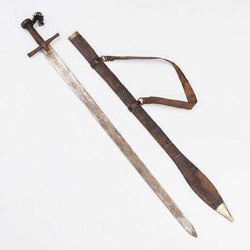 A Sudanese Kaskara sword, 1800/1900s.