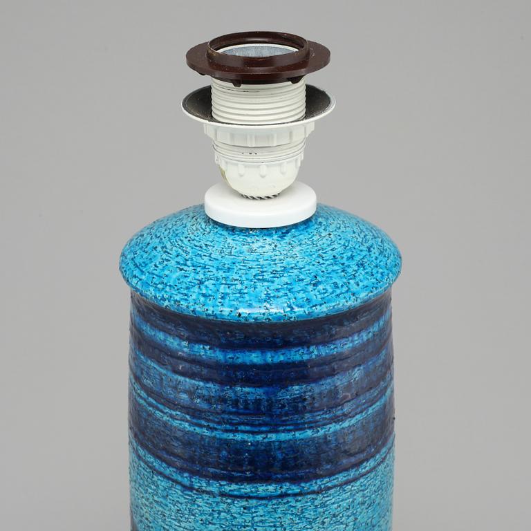 A chamotte stoneware table lamp by Inger Persson for Rörstrand Atelje, third quarter of the 20th century.