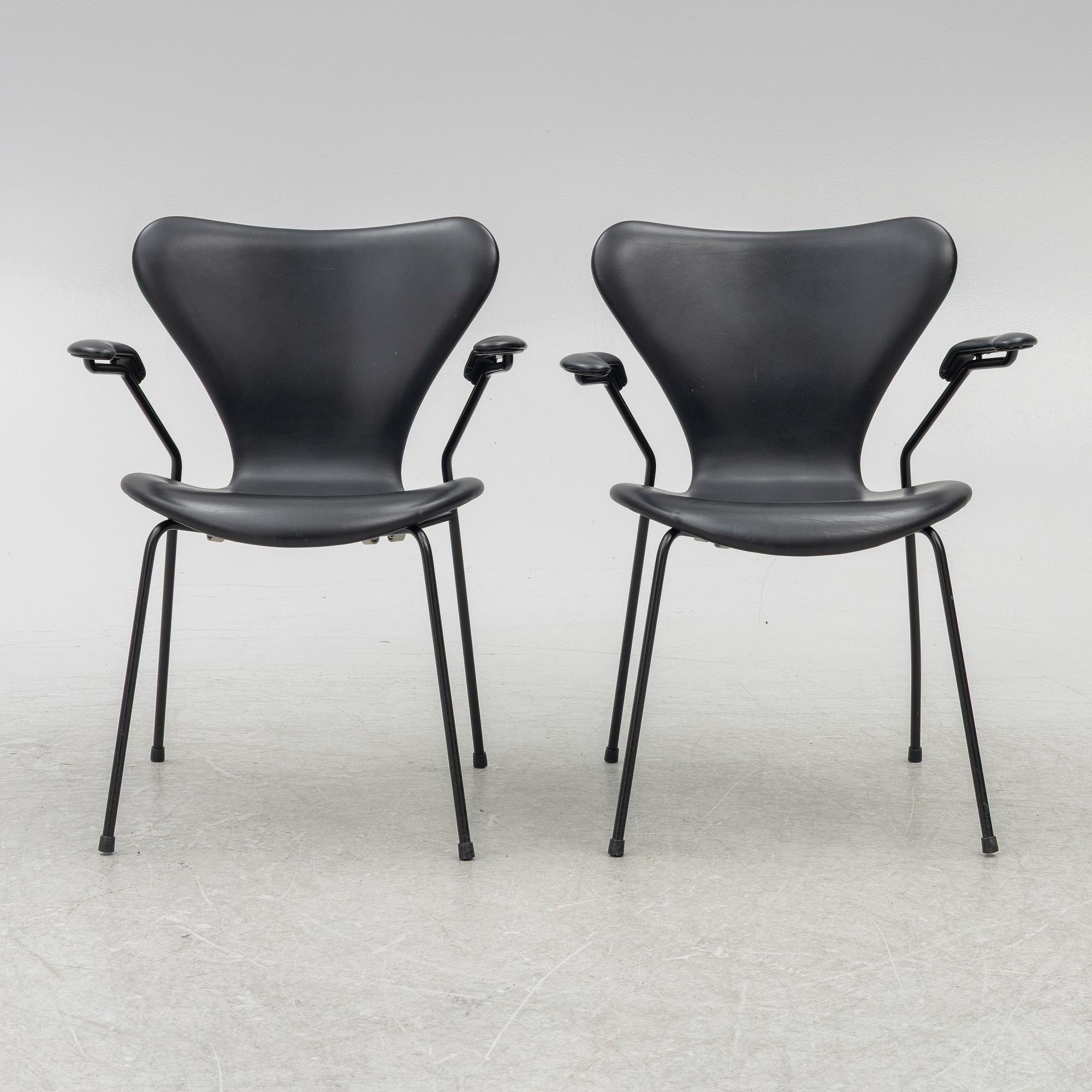 Arne Jacobsen, five 'Seven' armchairs, Fritz Hansen, Denmark, 21st century.