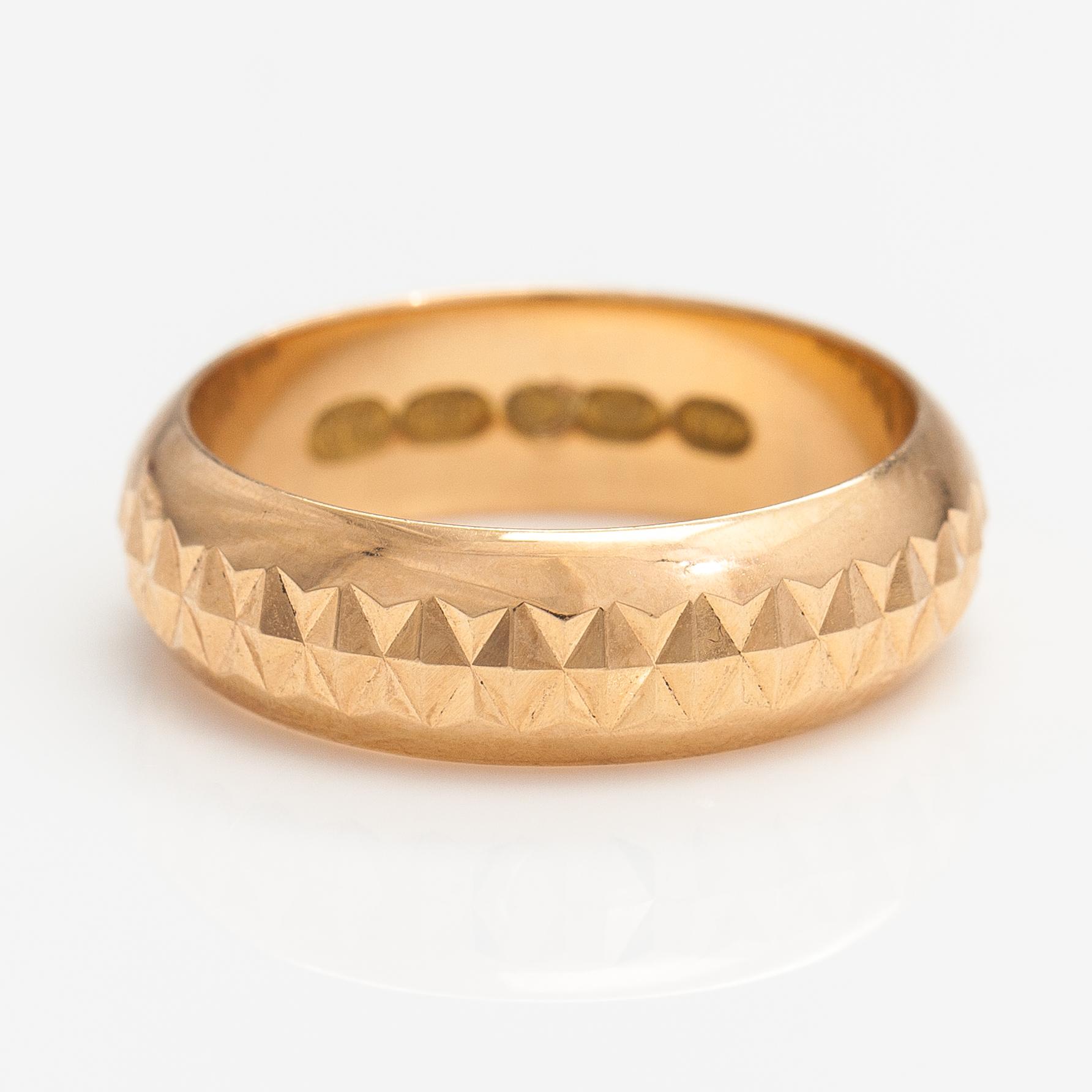 An 18K gold ring. Westerback, Helsinki 1972.