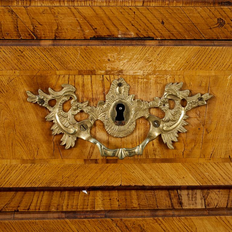 SKÅP, rokoko, 1700-talets andra hälft.