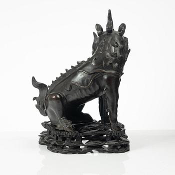 Figurin, Qilin, brons, Kina, sen Qingdynasti/1900-talets första hälft.