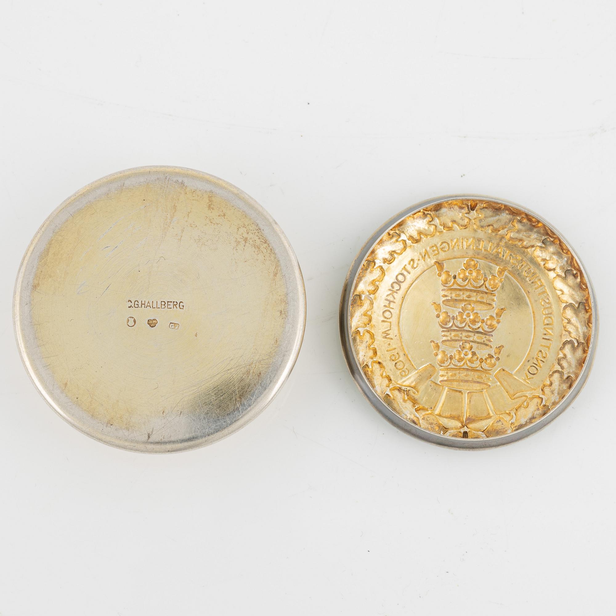 Ferdinand Boberg, a lidded box, silver and enamel. CG Hallberg Stockholm 1909.