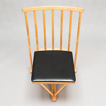 Olavi Hänninen, a 1981 spindle chair.
