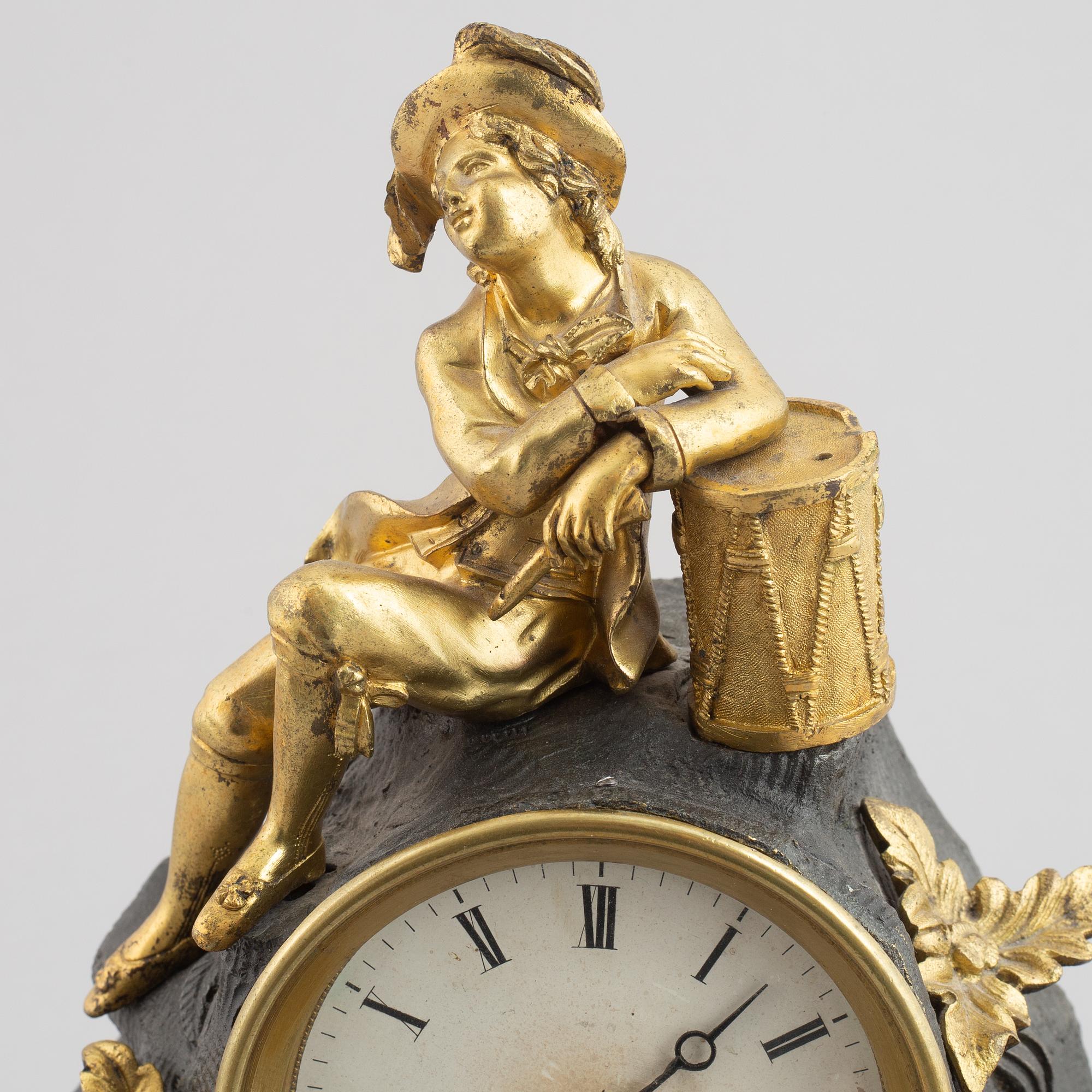 Bordspendyl, förgylld, 1800-tal.