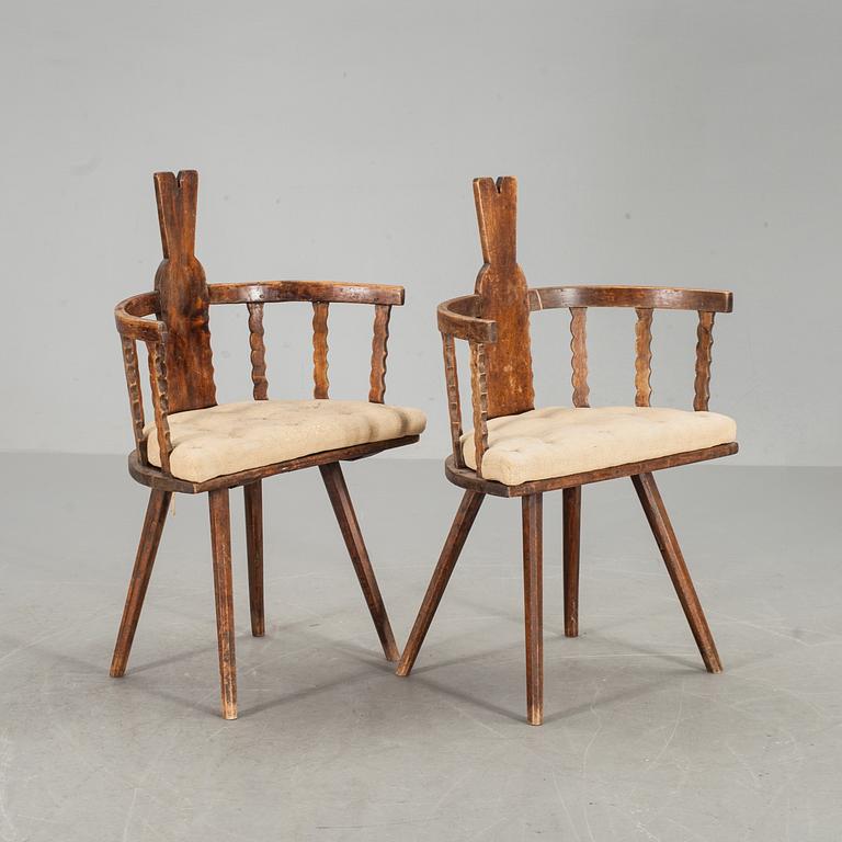 STOLAR, ett par, sk skomakarstol, allmoge, 1800/1900-tal.