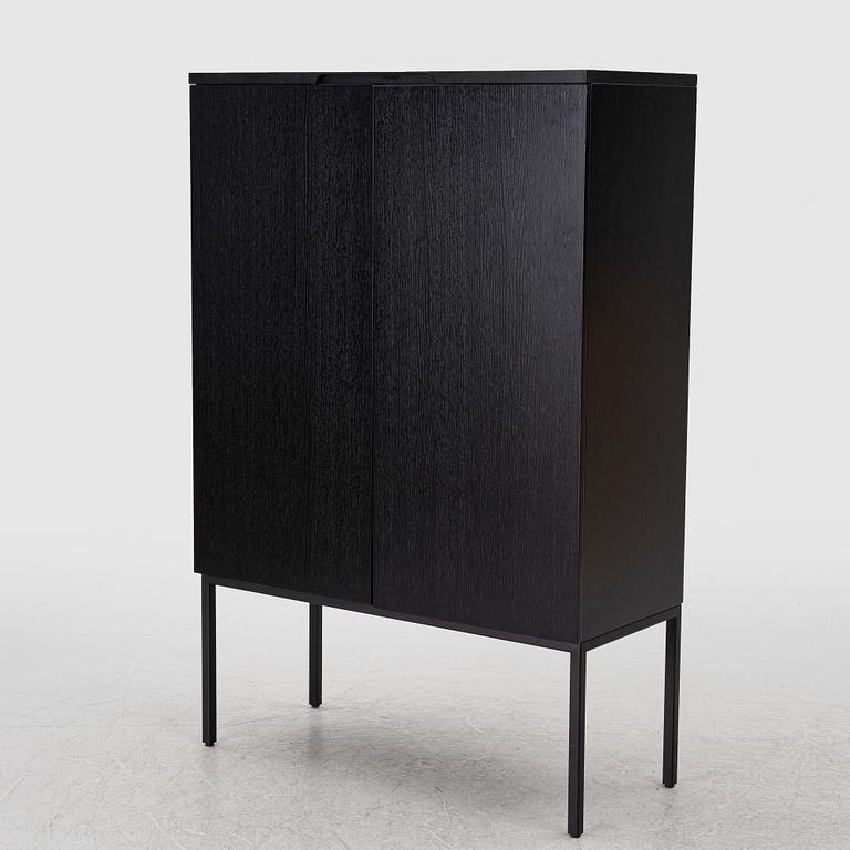 Skåp, ”Barn Cabinet”, Woud, Danmark, samtida.