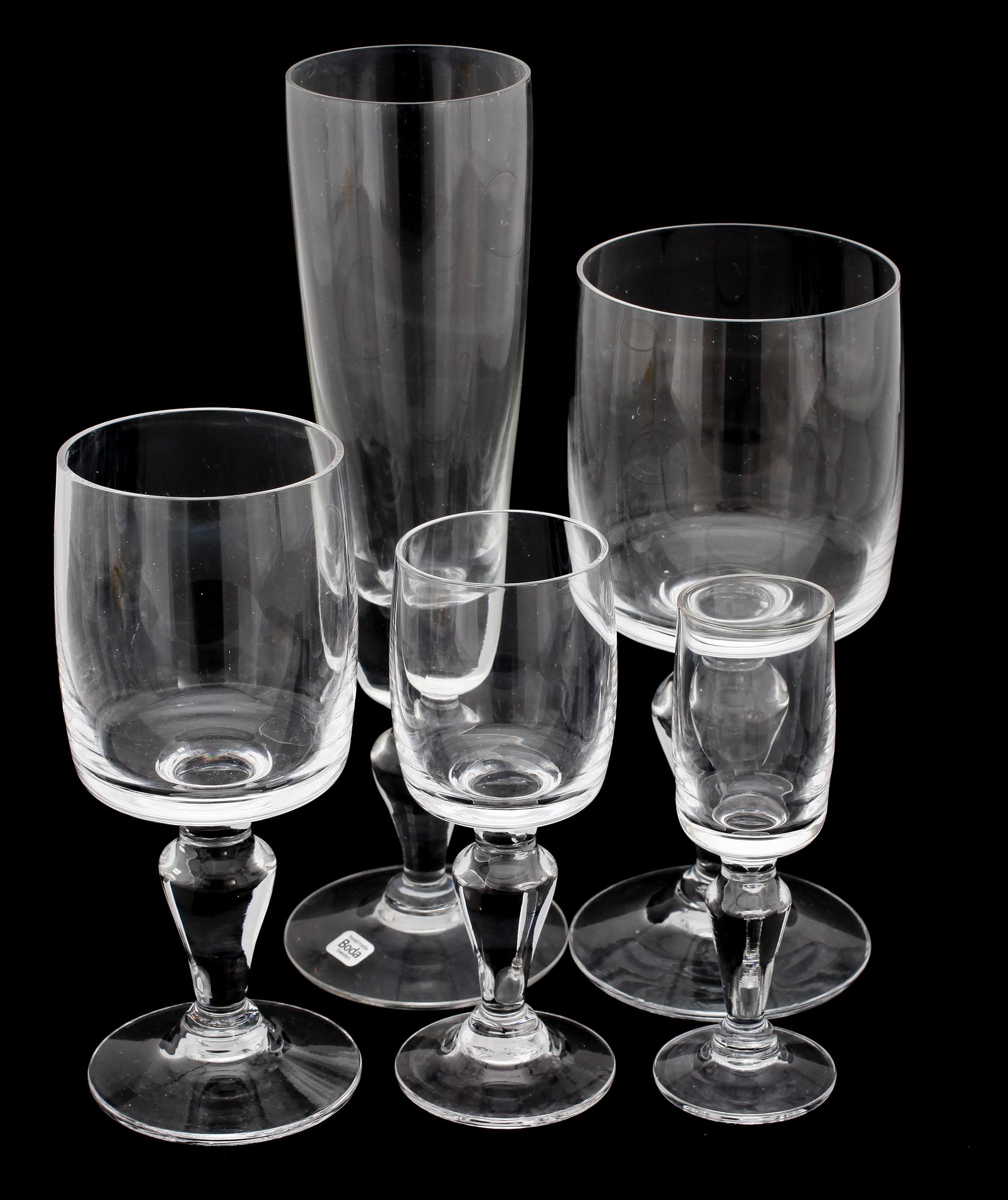 GLASSSERVIS, 46 delar, "Dragon", Bertil Vallien, Boda.