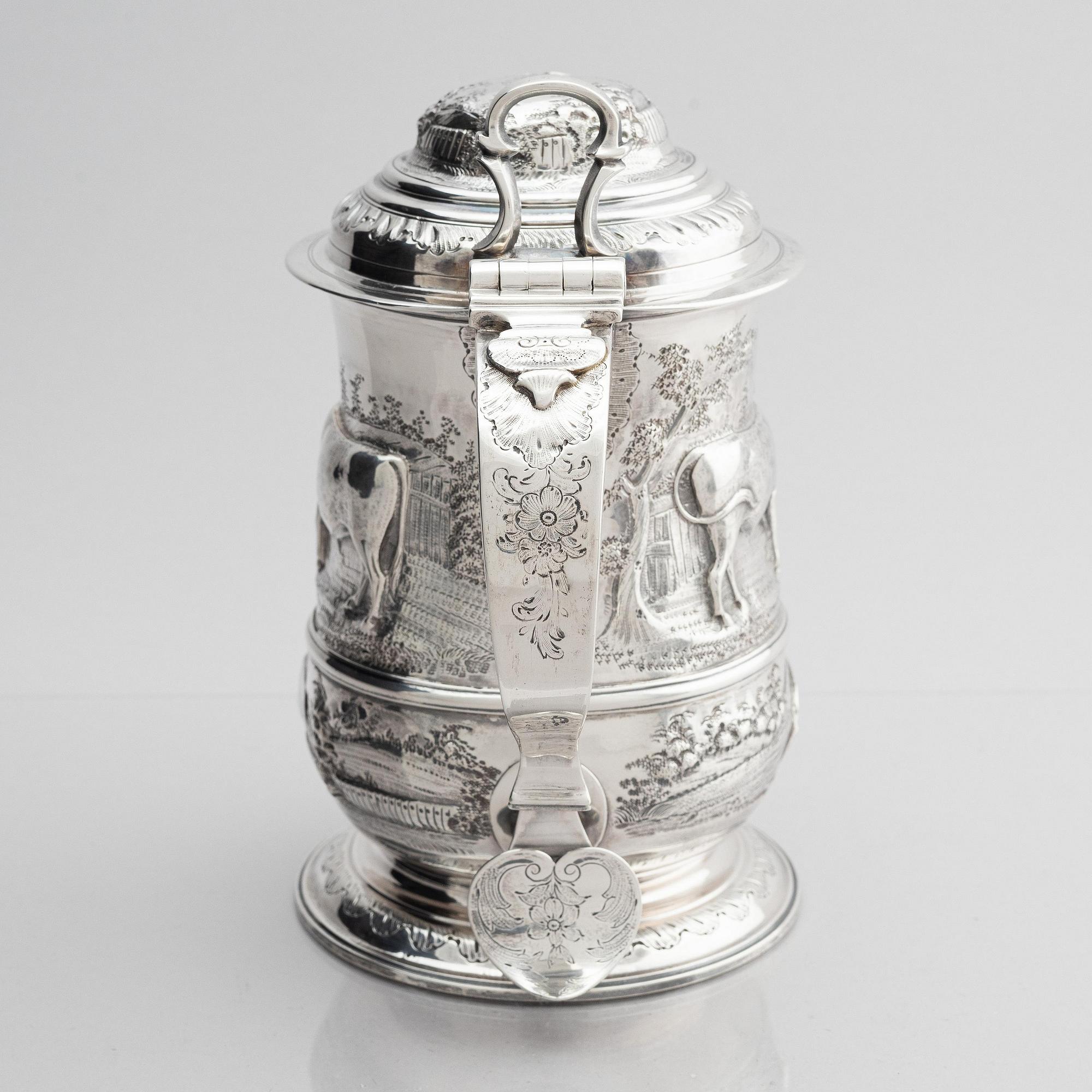 Humphrey Payne, dryckeskanna, silver, London 1748.