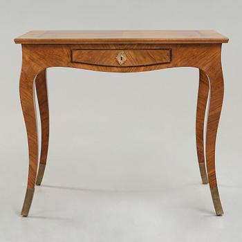 Rokoko, A Swedish Royal Rococo 18th century writing table.