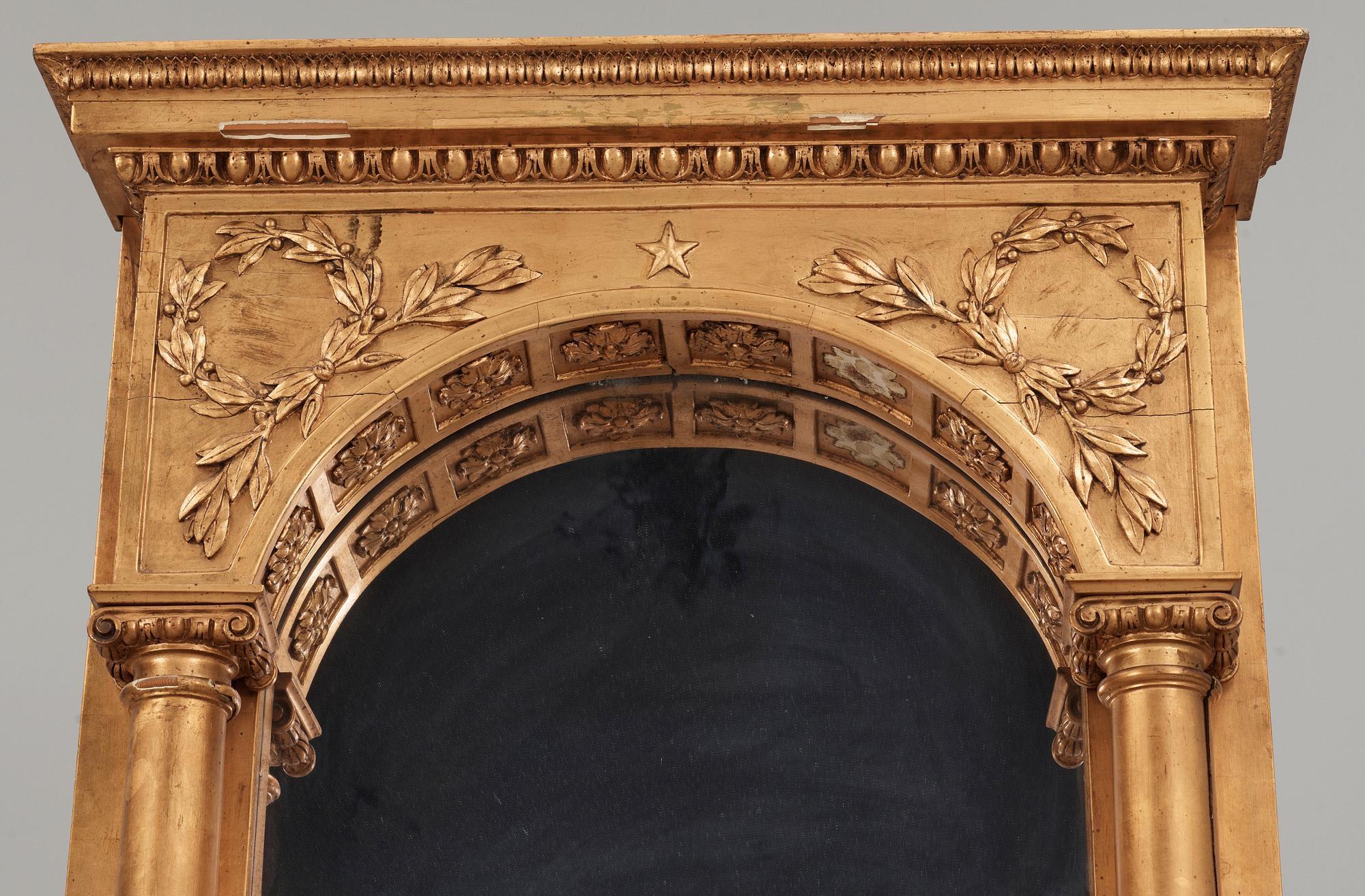 SPEGELTRYMÅ. Tillskriven Petter Gustaf Bylander (spegelfabrikör och skulptör i Göteborg 1804-1859). Empire.