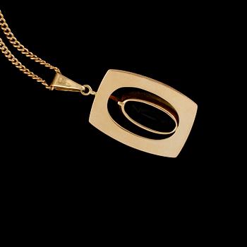 HÄNGE, 18K guld med ovalslipad syntetisk grön spinell, importstämplad. Vikt 14,5 g.