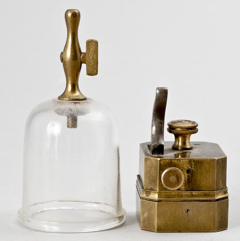 MEDICINSKA INSTRUMENT, 8 st, mest 1800-tal.