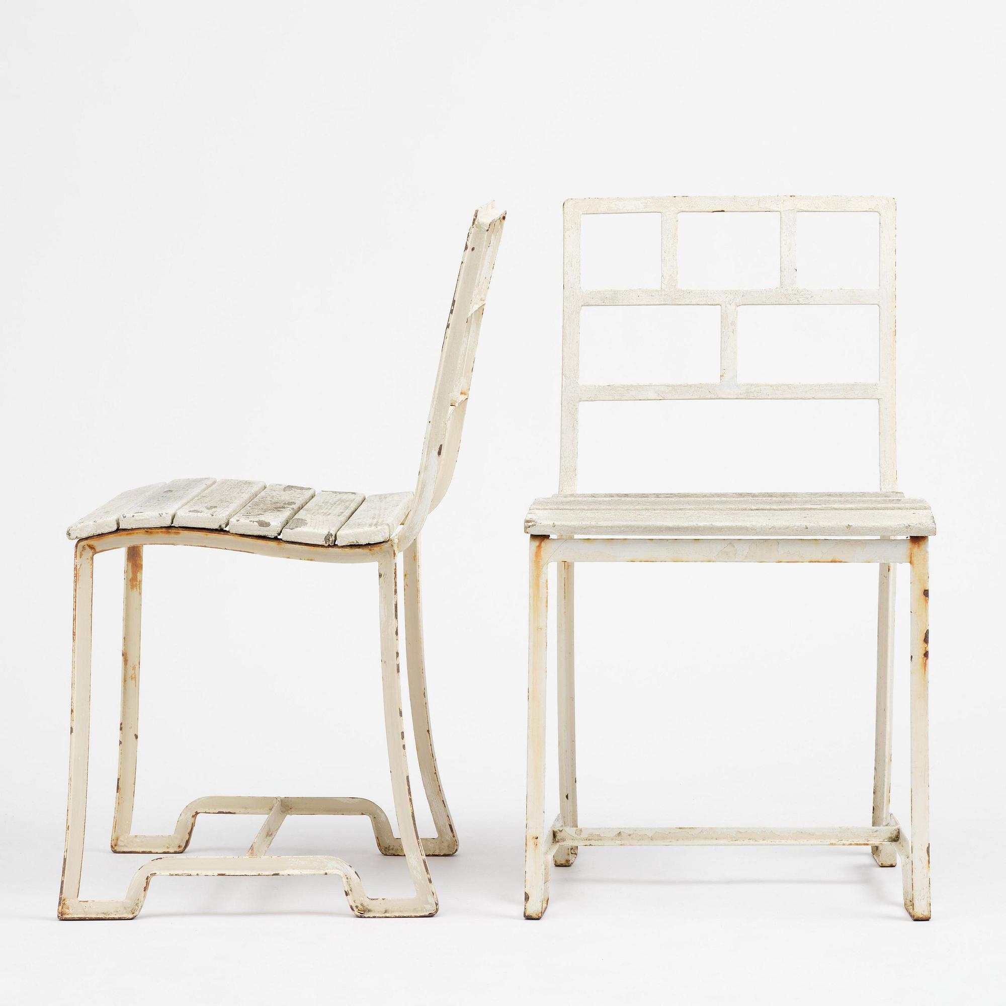 Carl Hörvik, a garden furniture set, a table and four chairs, possibly produced by Thulins vagnfabrik, Skillingaryd, Sweden.