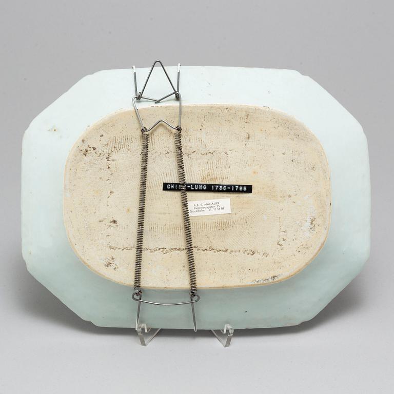 FAT, kompaniporslin. Qingdynastin, Qianlong (1736-95).