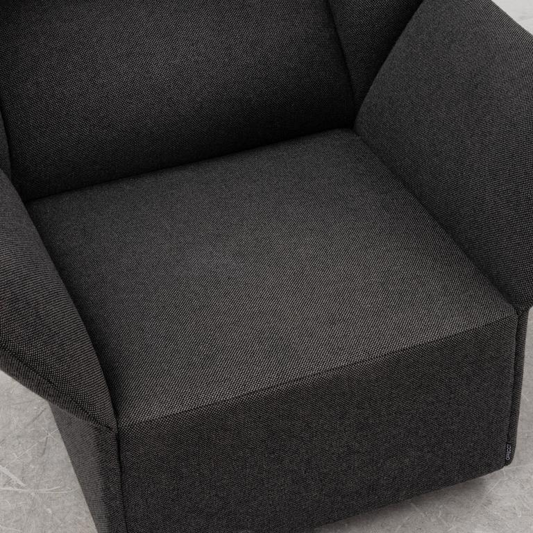 Carlos Tíscar, an 'origami' lounge chair, Offecct.