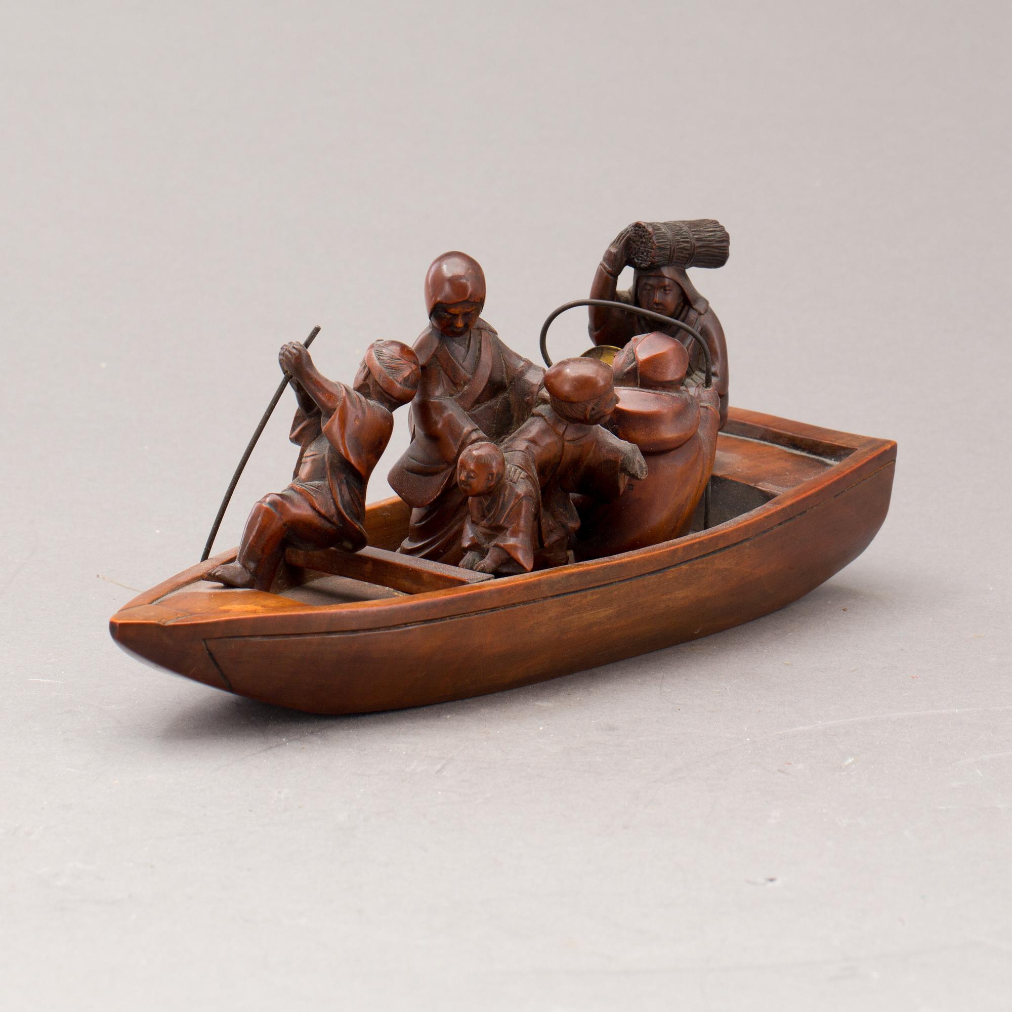 SKULPTUR, trä, Japan. 1900-tal.