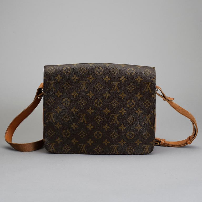 VÄSKA, "Cartouchiere", Louis Vuitton.