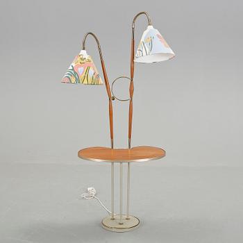 LAMPBORD, omkring 1900-talets mitt.