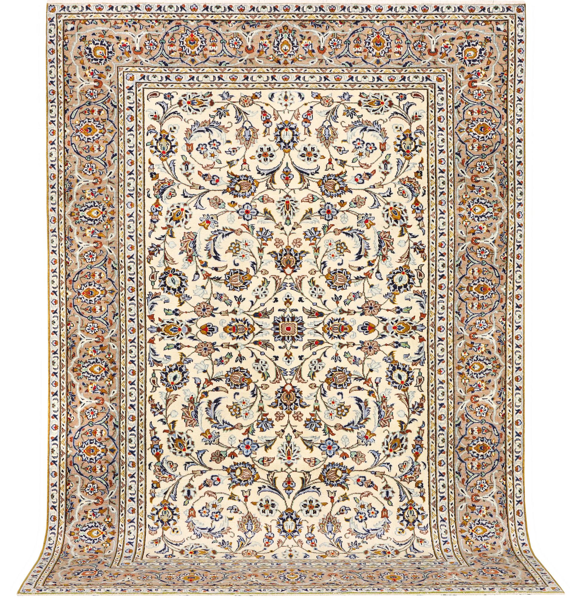 Matta, Keshan, ca 287 x 196 cm.