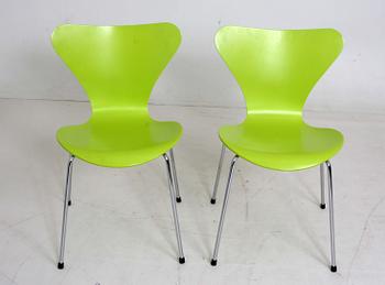 STOLAR, ett par, "Sjuan", Arne Jacobsen, Fritz Hansen.