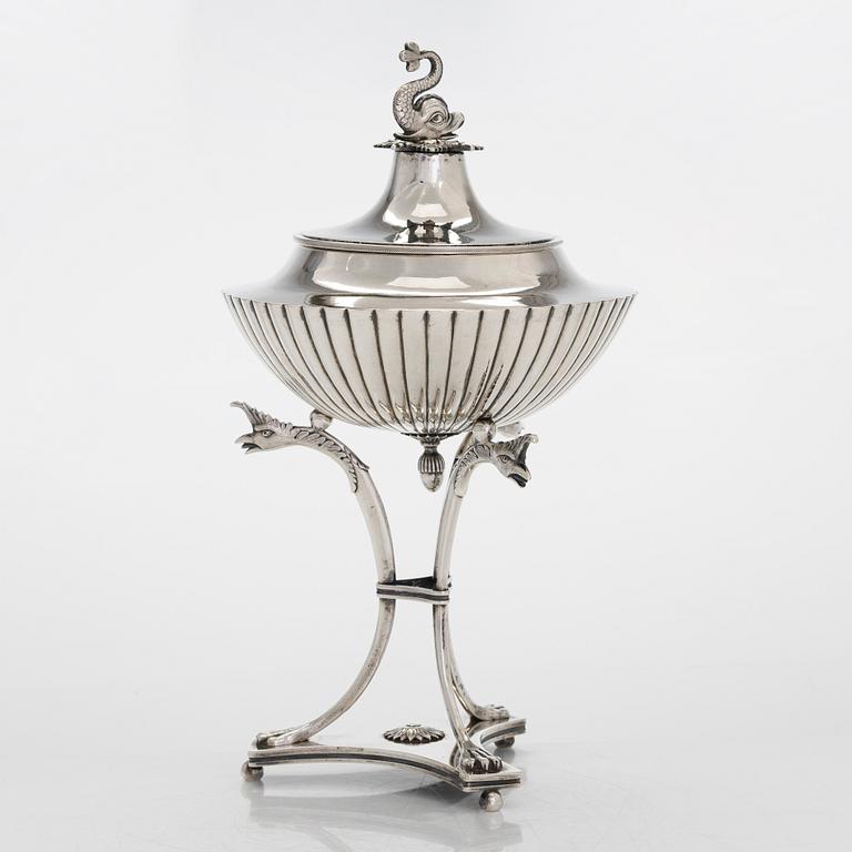 A lidded silver bowl, maker's mark of Erik Albrecht Körsner, Falun, Sweden 1815.