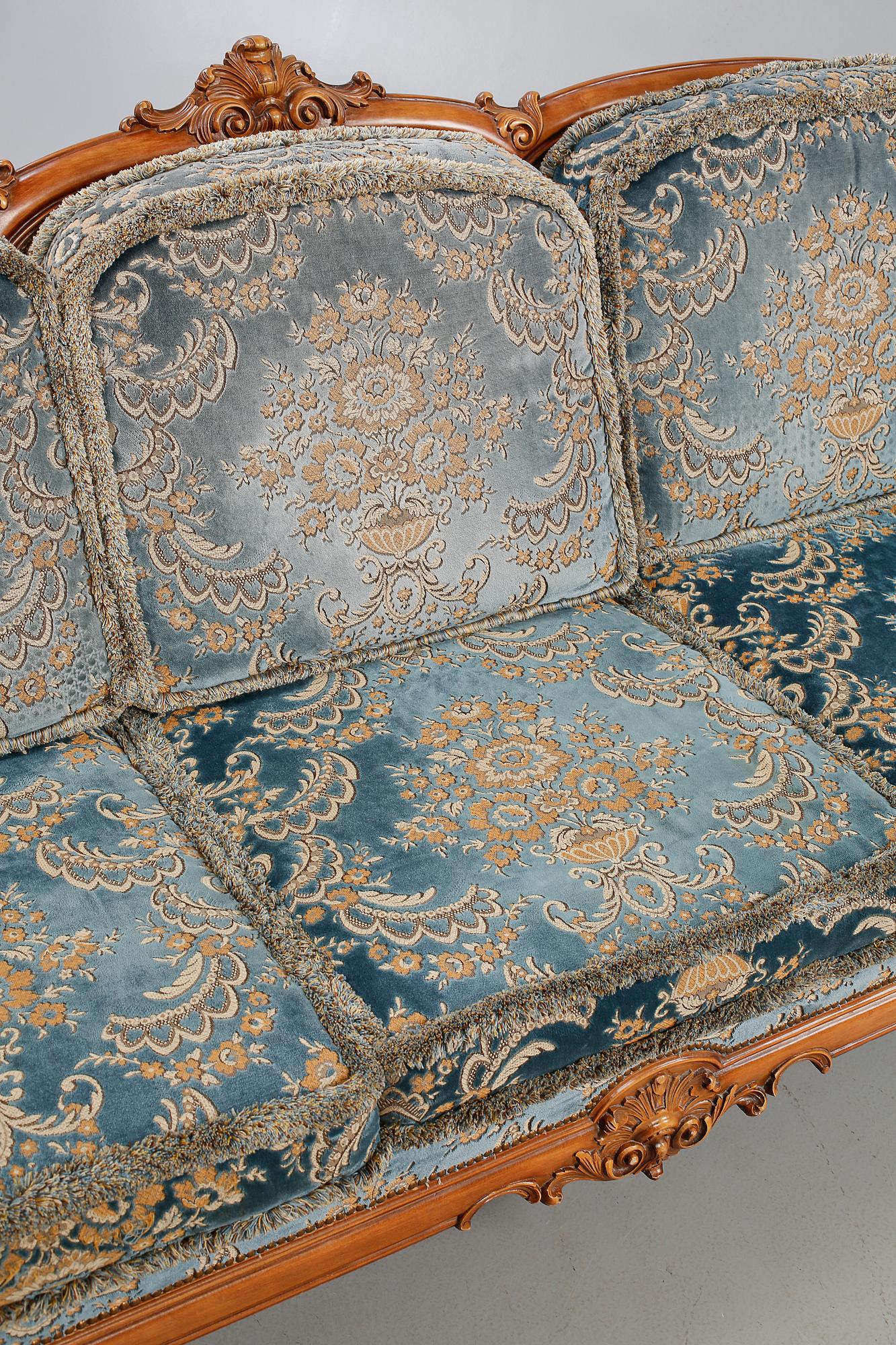 SOFFA, Chippendalestil, 1900-talets andra hälft.