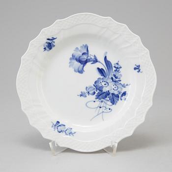 A 37 piece porcelain service 'Blå blomst', Royal Copenhagen, Denmark.