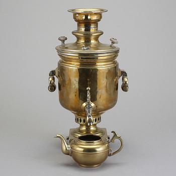 SAMOVAR, mässing, Ryssland, daterad 1889.