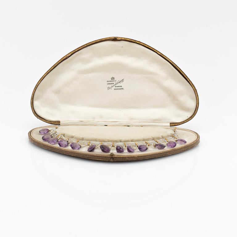Necklace, 18k gold with amethysts and seed pearls.